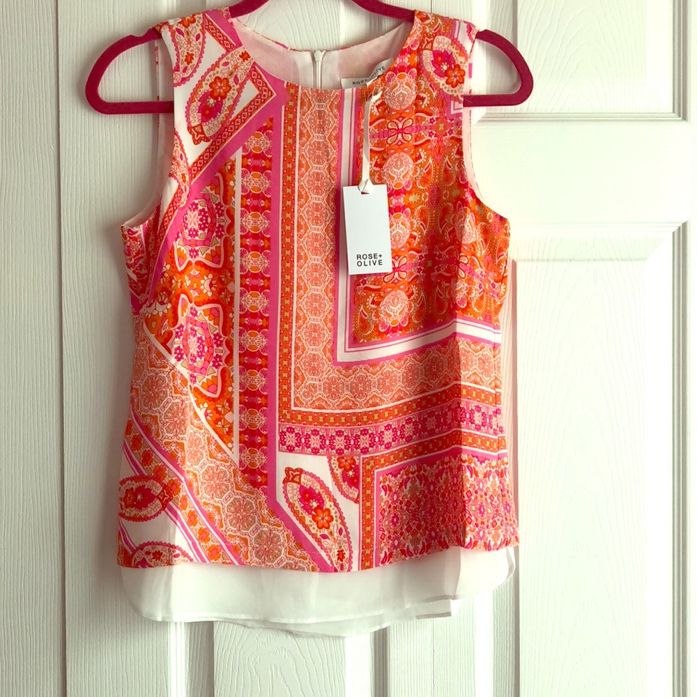 NWT Rose+Olive top